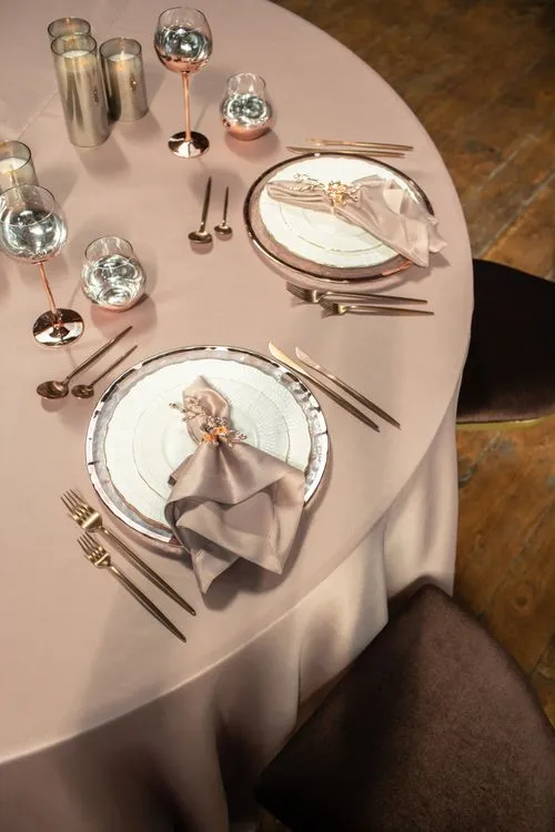 Round Table Rose Gold Elegance