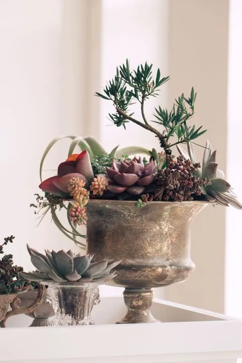 Arabesque Accents — Rectangular Table