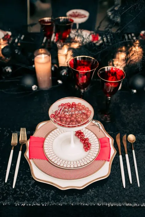 Black-Sequin Rectangular Table — Berries, Red Highlights, Candles