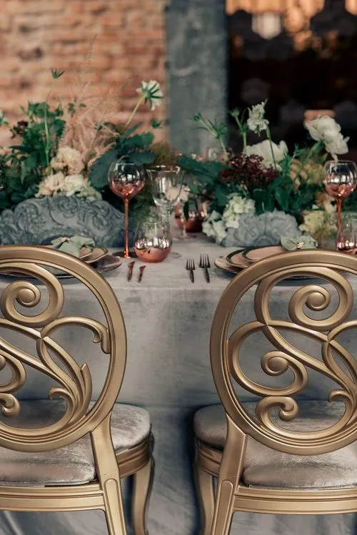 Black-Tie Gala — Rectangular Table, Gold Highlights