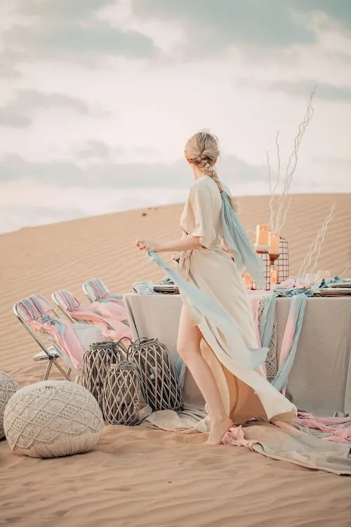Boho-tablescape in the desert