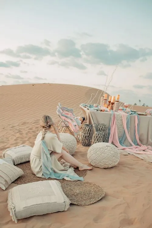 Boho-tablescape in the desert