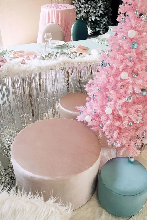 Christmas Caramel Pastels on a Serpentine Table