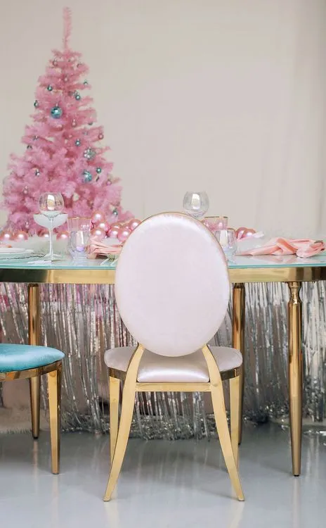 Christmas Caramel Pastels on a Serpentine Table