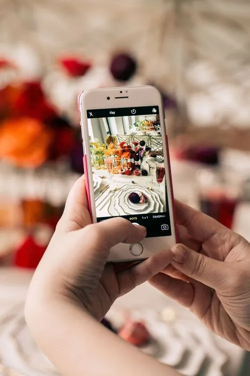 Classic Tablescape — Ombre Palette, Porcelain