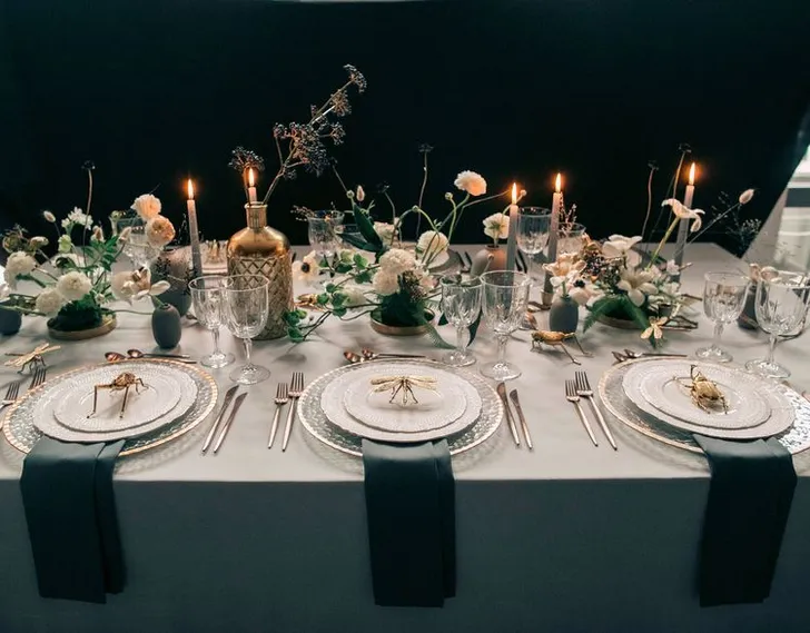 Elegant Set — Gold Accents & Bone China