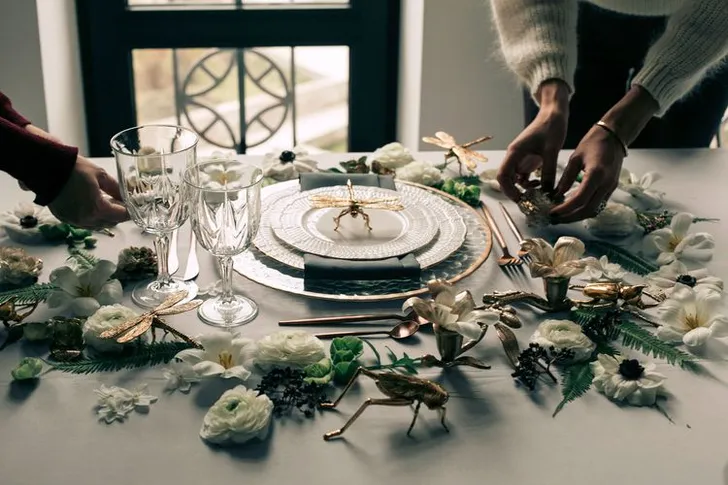 Elegant Set — Gold Accents & Bone China