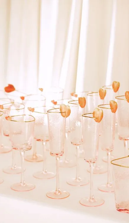 Fashion Party Buffet — Pink Cocktails, Hearts & Donuts