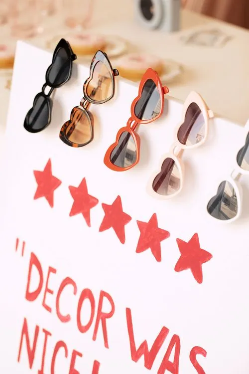 Fashion Party Buffet — Pink Cocktails, Hearts & Donuts