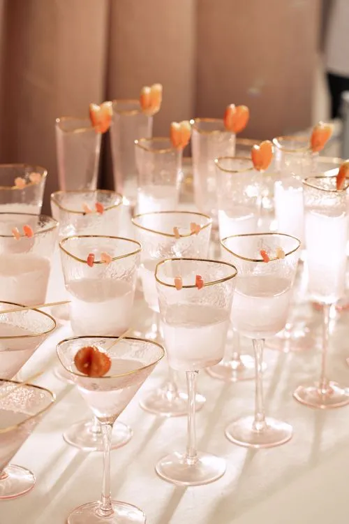 Fashion Party Buffet — Pink Cocktails, Hearts & Donuts