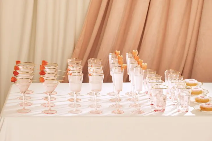 Fashion Party Buffet — Pink Cocktails, Hearts & Donuts