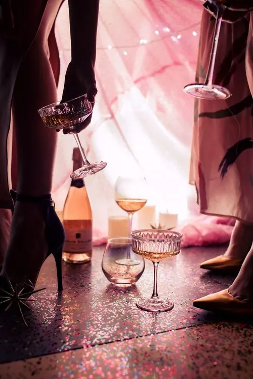 Glasses for a New Year’s Party