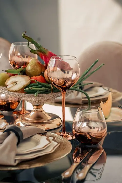 Glass rectangular table contemporary setup