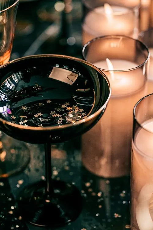 Golden Glow on Black — Holiday Sparkles