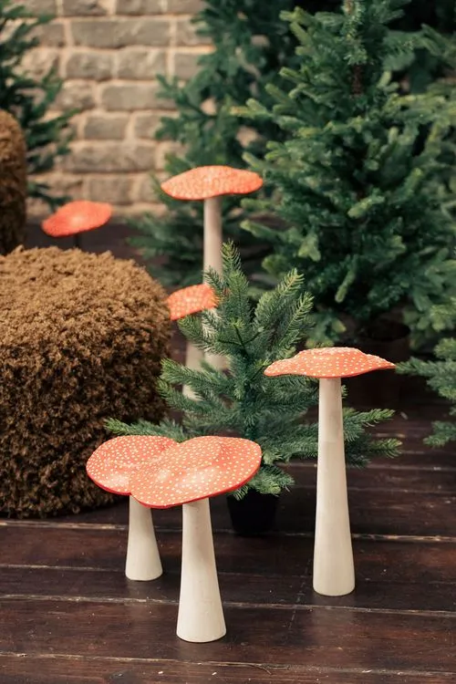 Green Lounge — Velvet Poufs, Sofa & Armchair, Fir & Owls