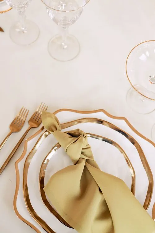 Harvest Lunch — Pumpkins & Warm Tones