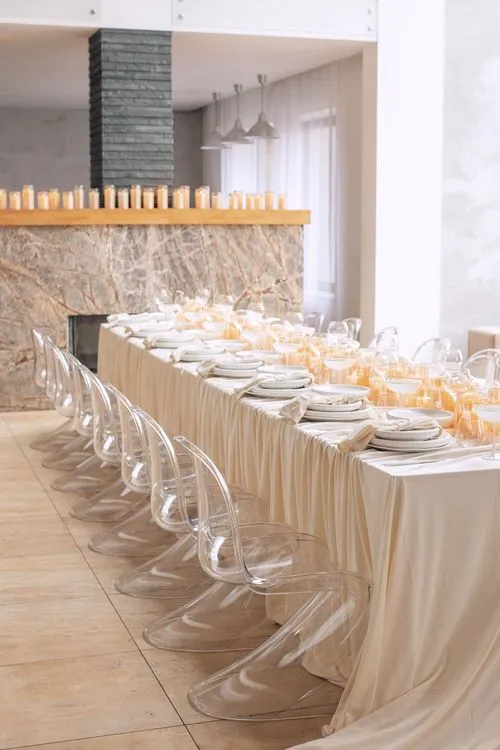 Ivory set  at rectangular table