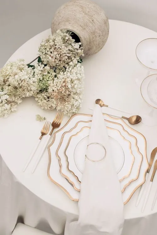 Ivory velvet table setting