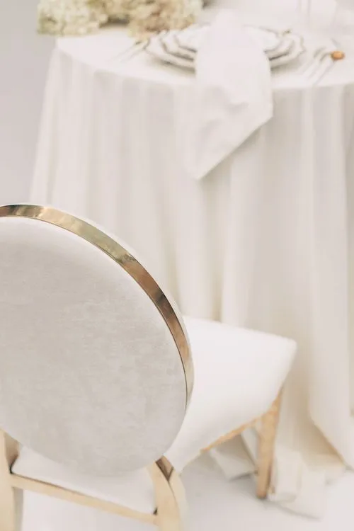 Ivory velvet table setting