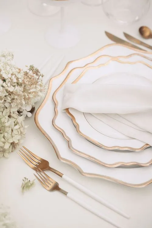 Ivory velvet table setting