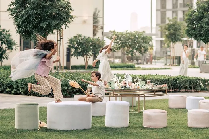 Kids table setting at round table