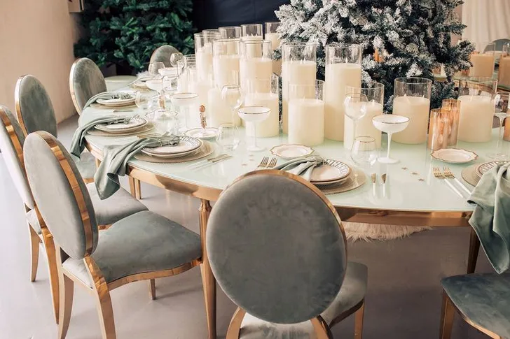 Nutcracker-Inspired Round — Fern Greens, Gold, Tree in Center