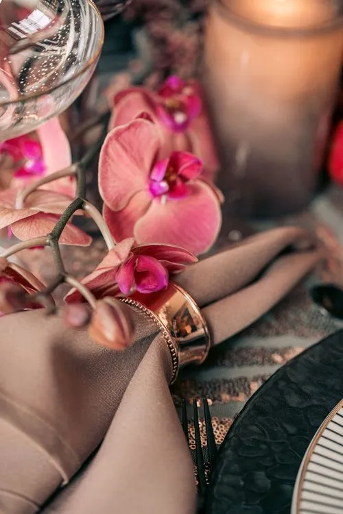 Opulent Florals in Cocoa & Nude — Round Table