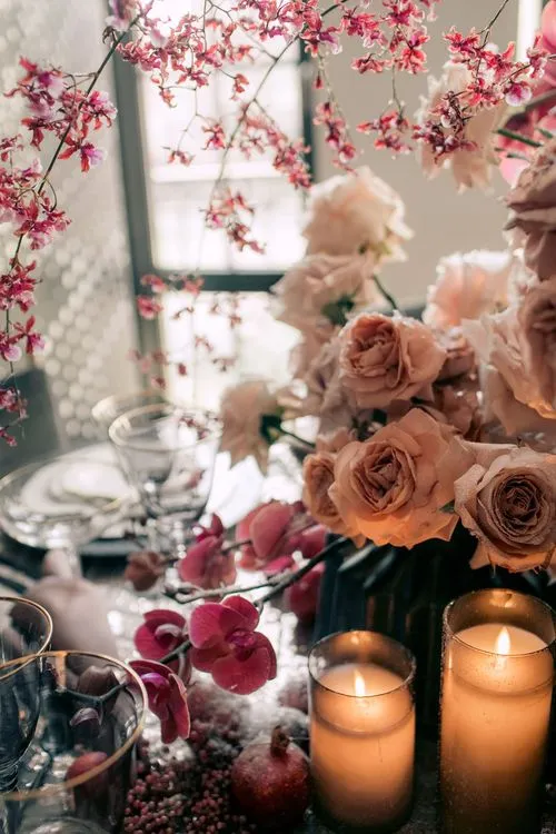 Opulent Florals in Cocoa & Nude — Round Table