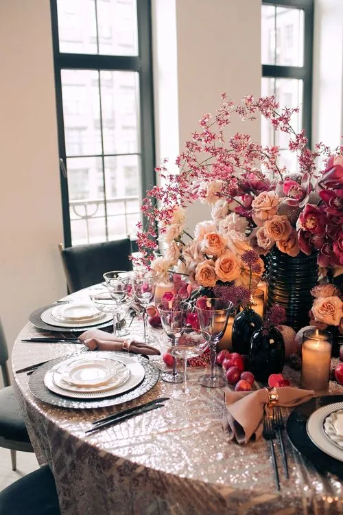 Opulent Florals in Cocoa & Nude — Round Table