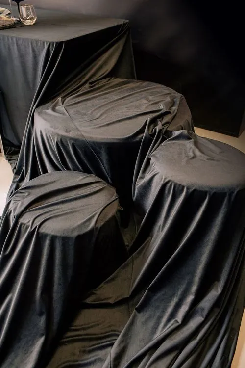 Pearl-blue table setting at rectangular table