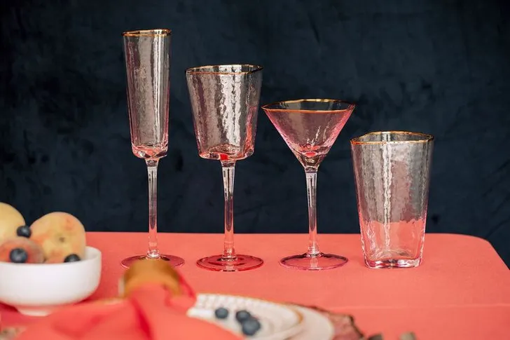 Rectangular Coral Tablescape with Rattan