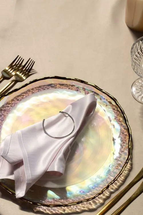 Round Dinner — Pearlescent Plate, Pistachio Glasses & Fern Velvet Chairs