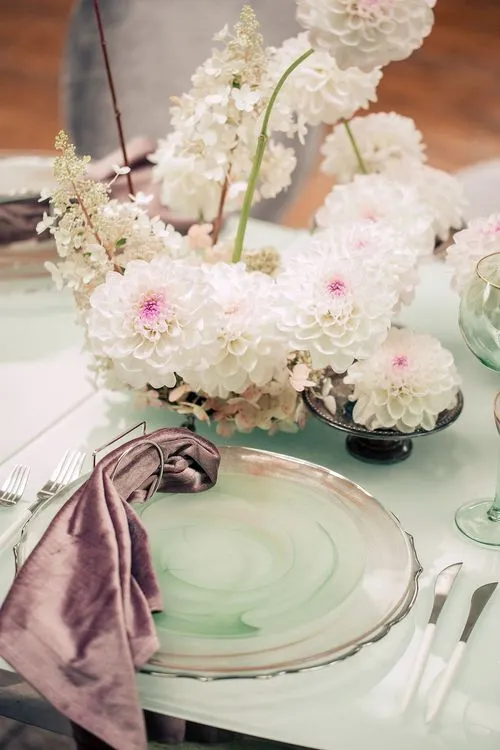 Soft gradient at wave table