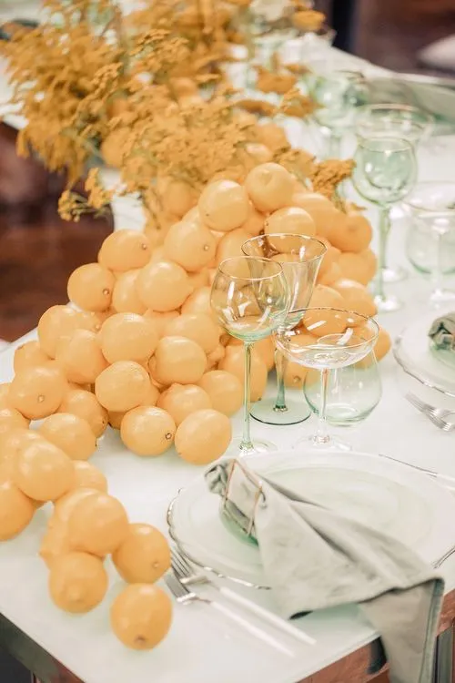 Soft gradient at wave table