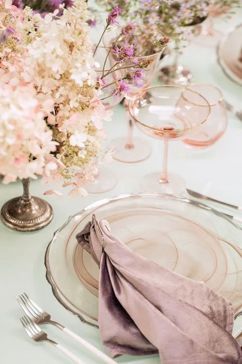 Soft gradient at wave table