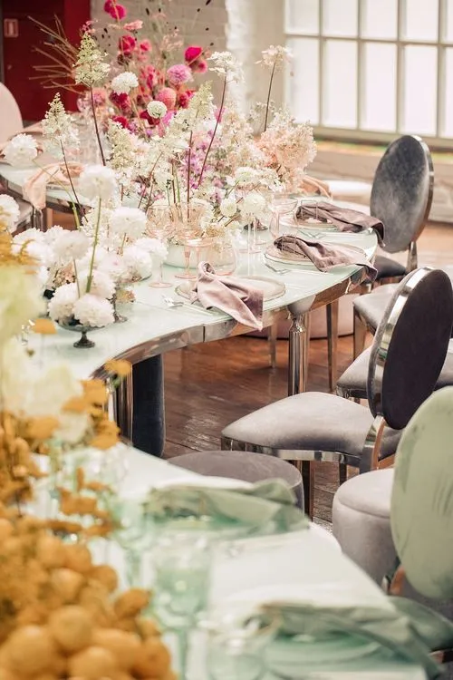 Soft gradient at wave table