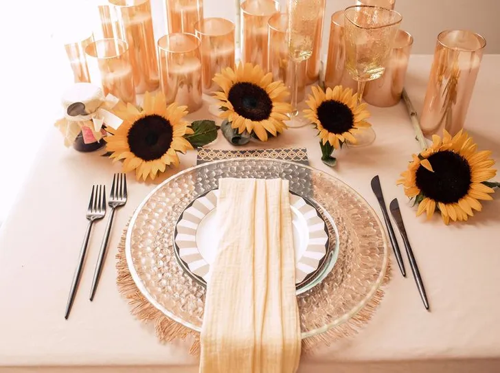 Table setting with sunflowers