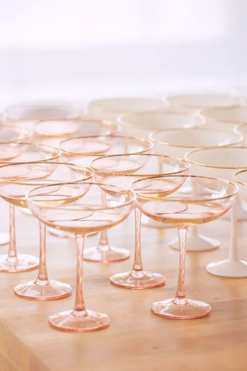 Total White — Round Tables with Velvet Chairs