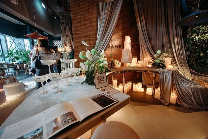 Wave table sweet station