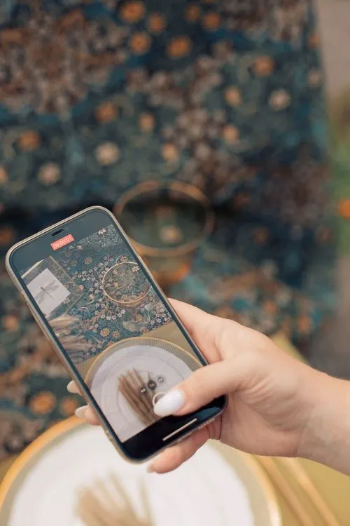 Wheat table setting with blue accent