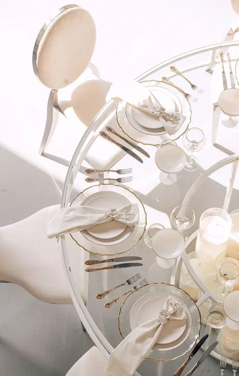 White glass round table modern setup