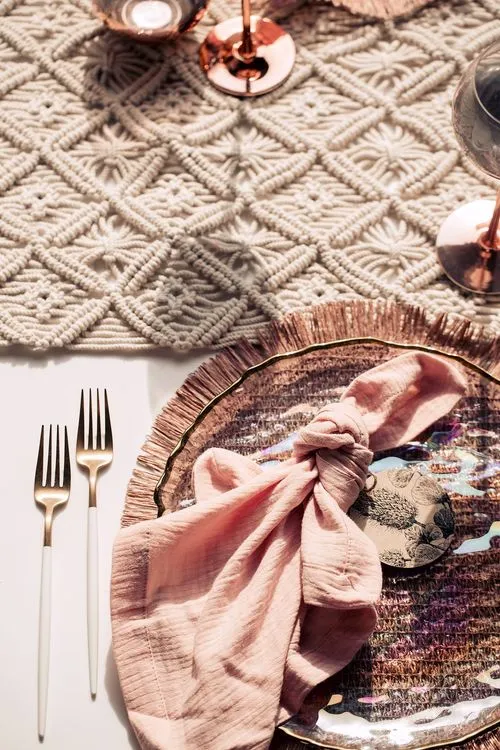 White-pink boho table setting with pearl accents
