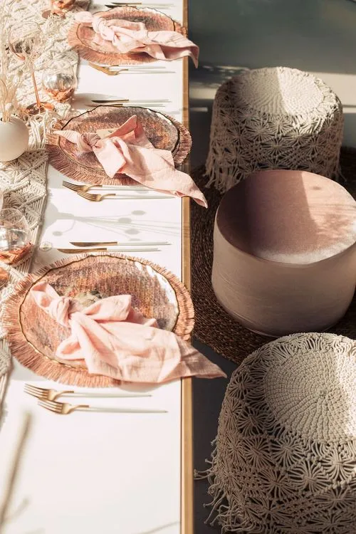 White-pink boho table setting with pearl accents
